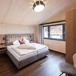 Appartementhaus Lackner Апартаменты Гроссарль