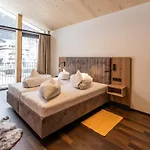 Appartementhaus Lackner Апартаменты Гроссарль