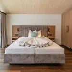 Appartementhaus Lackner * Гроссарль