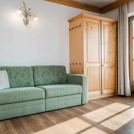 Appartementhaus Lackner 아파트 그로살